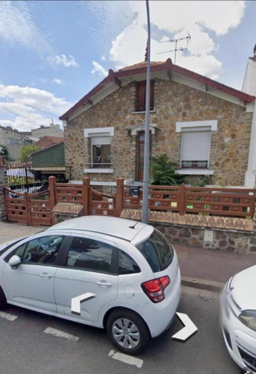 Maison D'Hote La Courneuve Eksteriør bilde